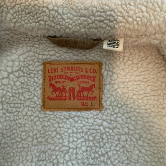 Levi's Men's Sherpa Trucker Jacket - Picture 5 of 5
